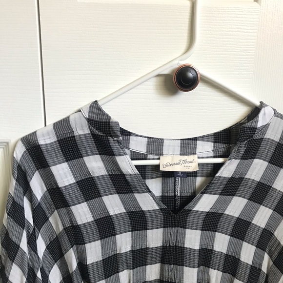 Universal thread short sleeve blouse - Picture 2 of 4